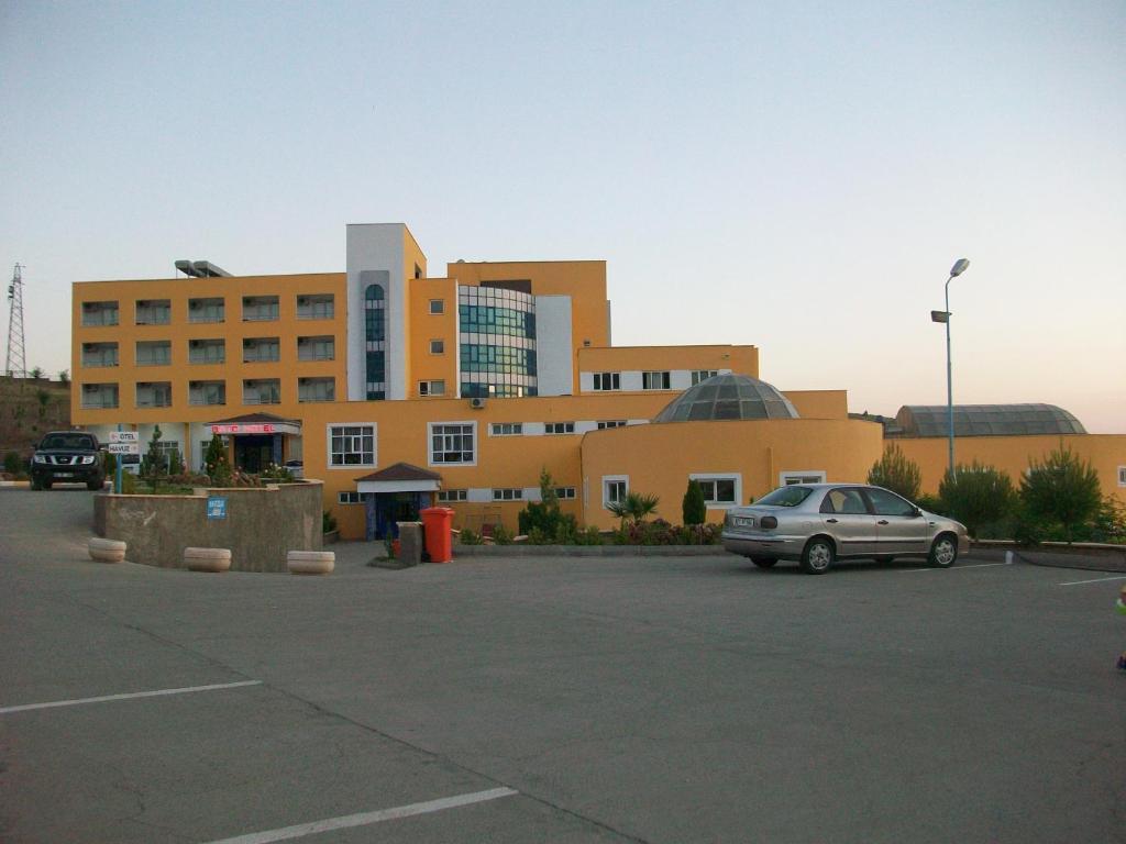 Bato Thermal Hotel Batman Buitenkant foto