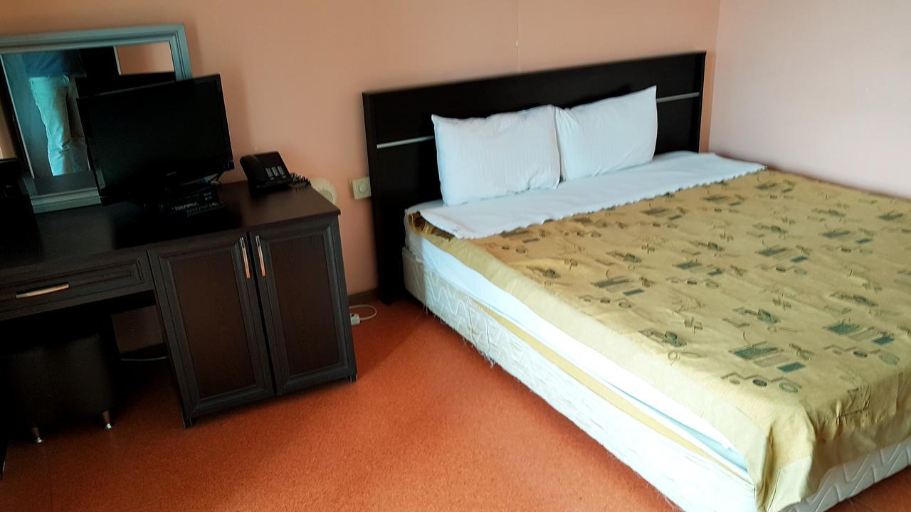 Bato Thermal Hotel Batman Buitenkant foto